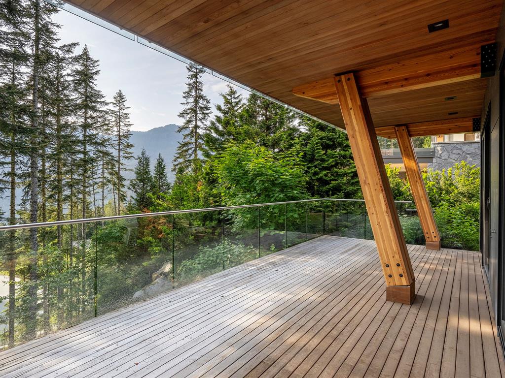 2909 Kadenwood Drive