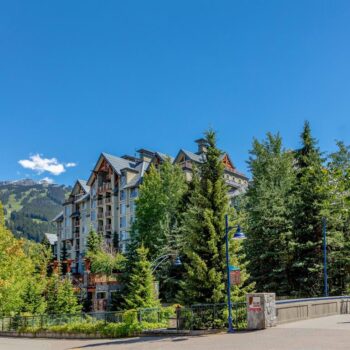 #6613 – 4299 Blackcomb Way
