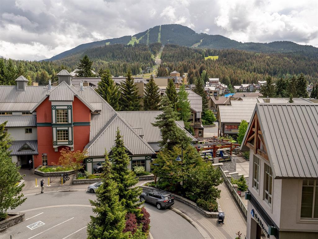 #6613 – 4299 Blackcomb Way