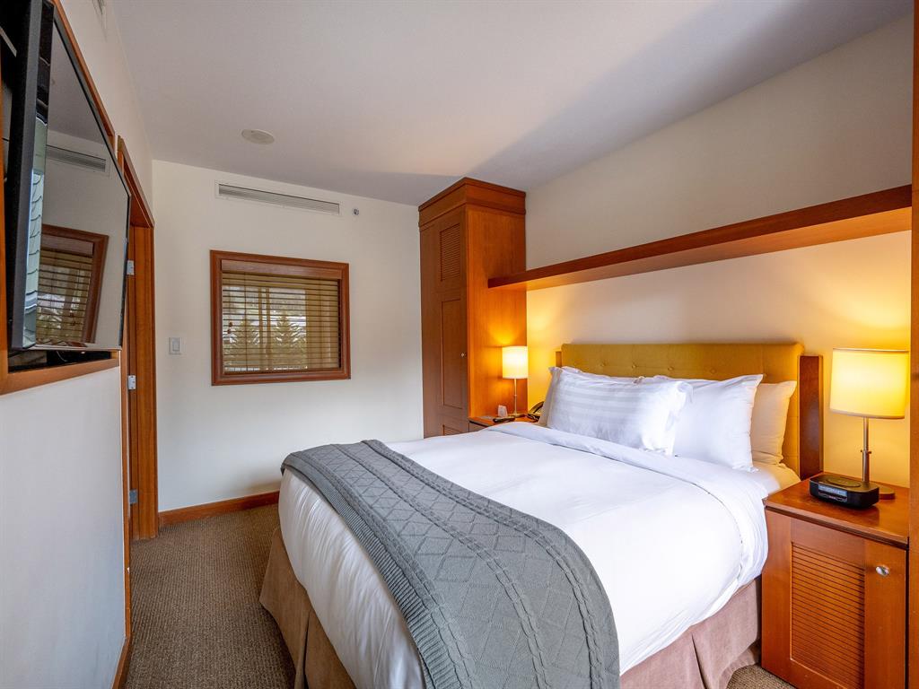 #6613 – 4299 Blackcomb Way