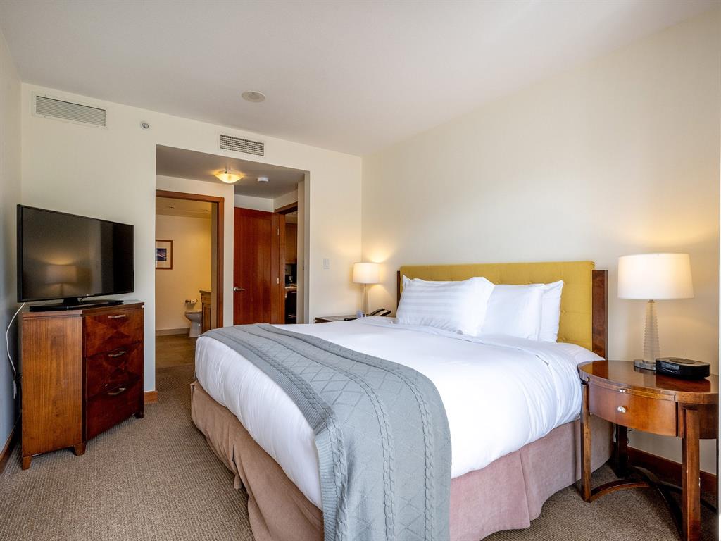 #6613 – 4299 Blackcomb Way