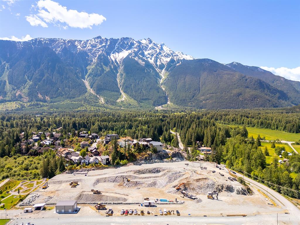 #27 – 7362 Pemberton Farm Road East