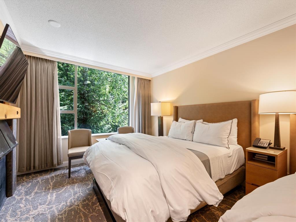 #670 – 4090 Whistler Way