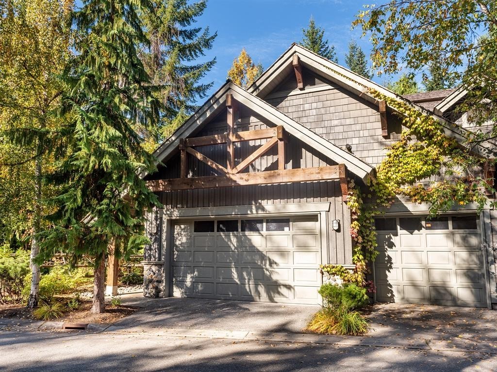 #1 – 4668 Blackcomb Way