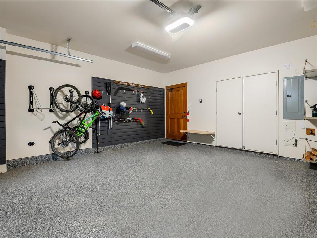 #1 – 4668 Blackcomb Way