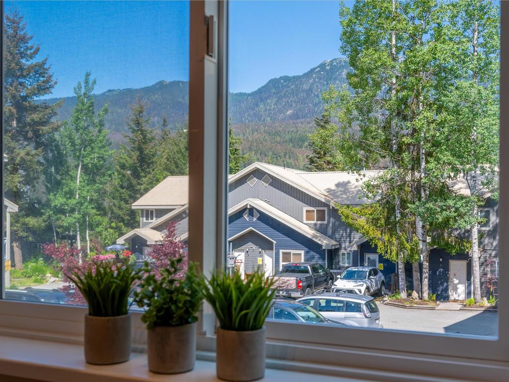 #26 – 2211 Marmot Place