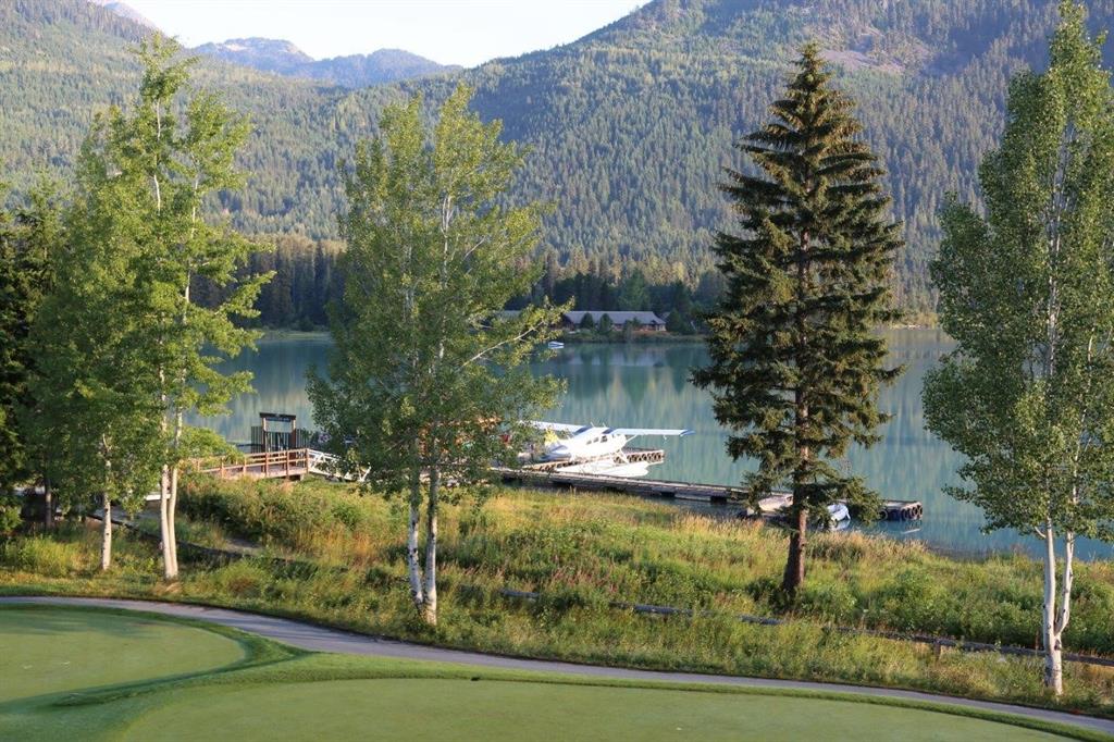 #207 – 8080 Nicklaus North Boulevard