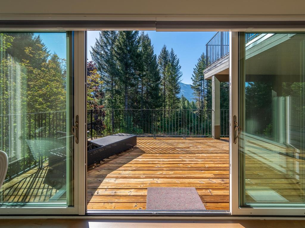 8476 Matterhorn Drive