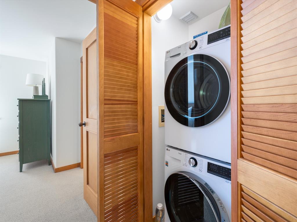 #4 – 2240 Nordic Drive