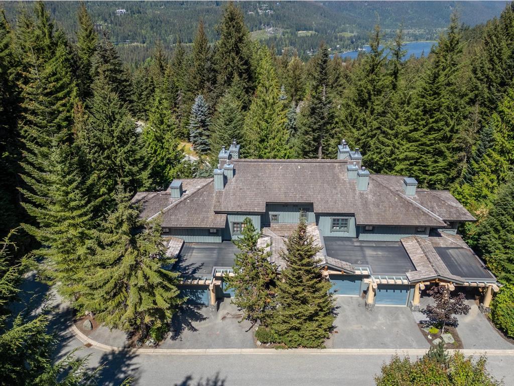 #4 – 2240 Nordic Drive