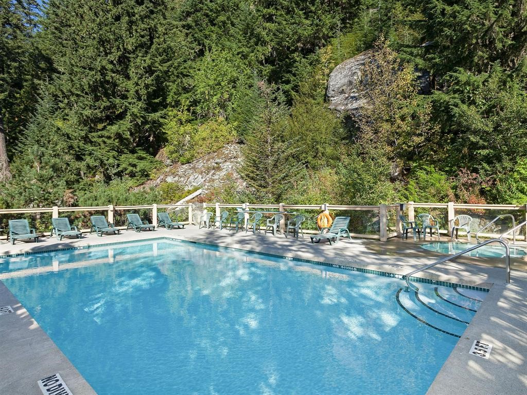 #4 – 2240 Nordic Drive