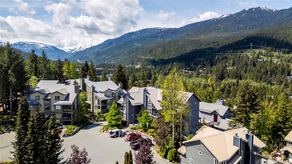 #8 – 2213 Marmot Place