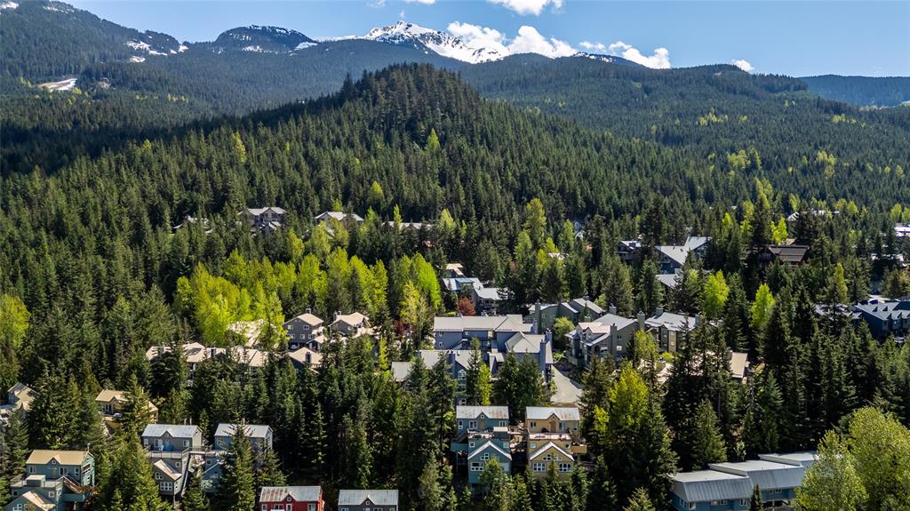 #8 – 2213 Marmot Place