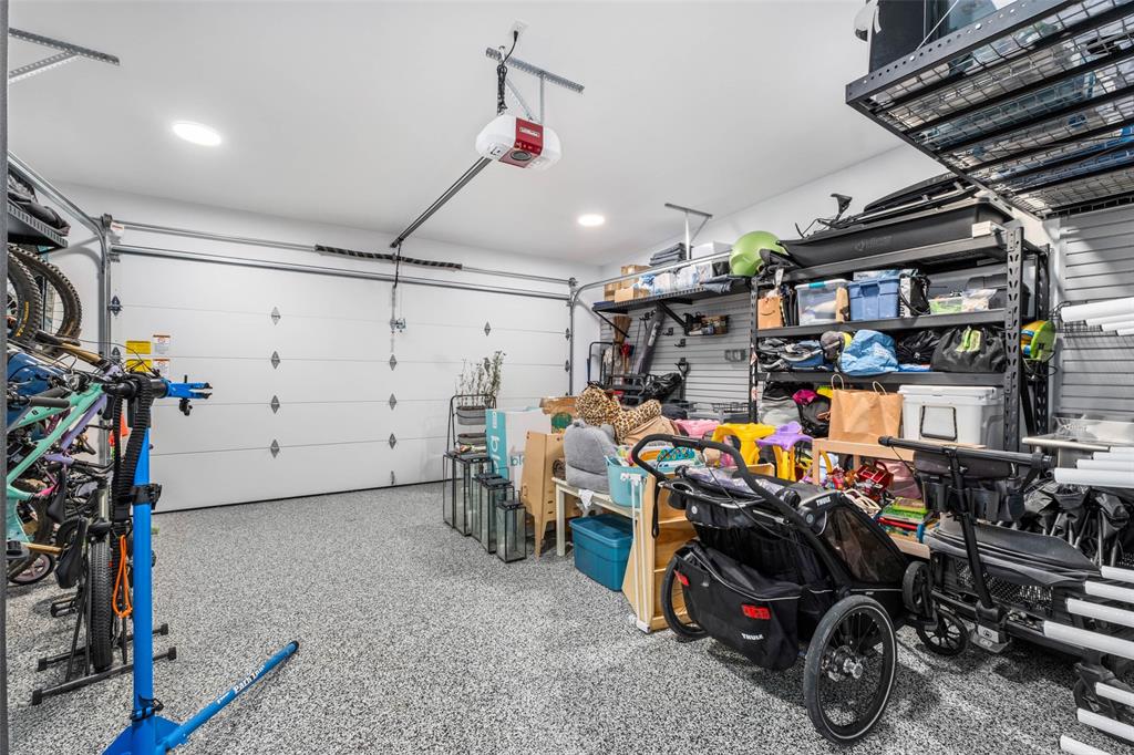 #7 – 4000 Sunstone Way