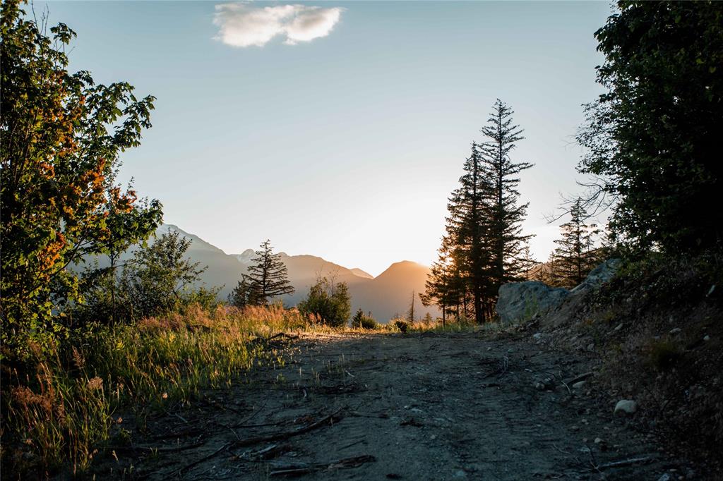 9004 Sun God Mountain Way