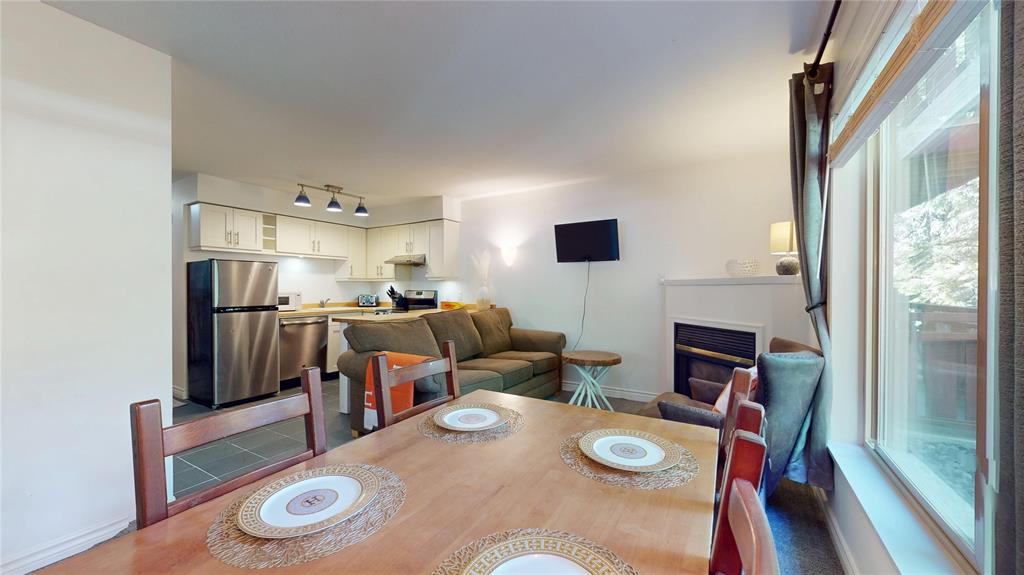 #101 – 3070 Hillcrest Drive