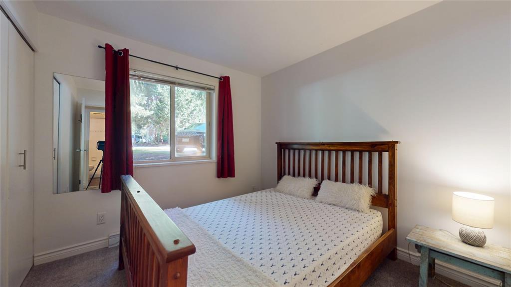 #101 – 3070 Hillcrest Drive