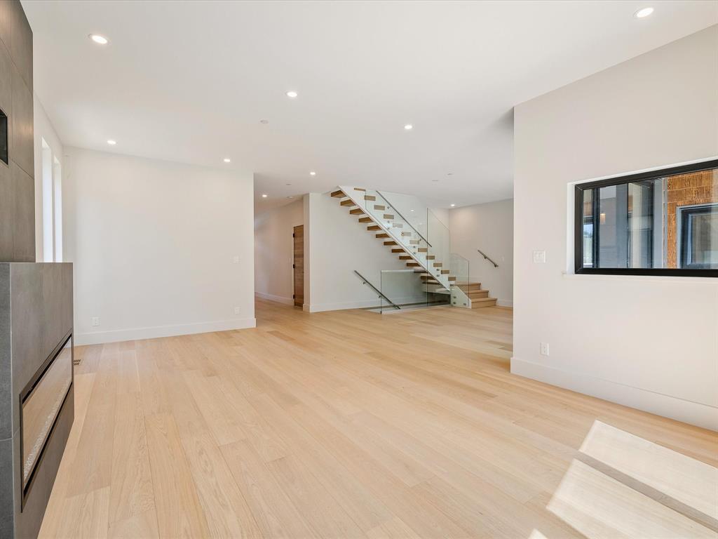 1710 River Run Place