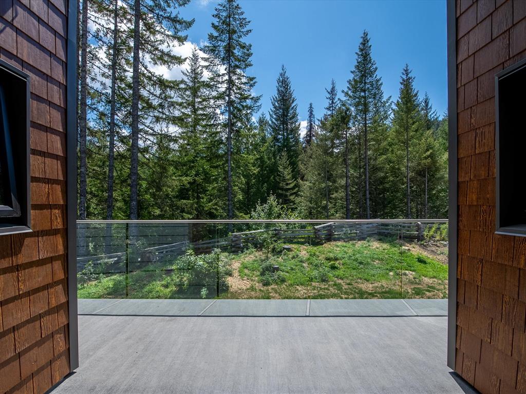 1710 River Run Place