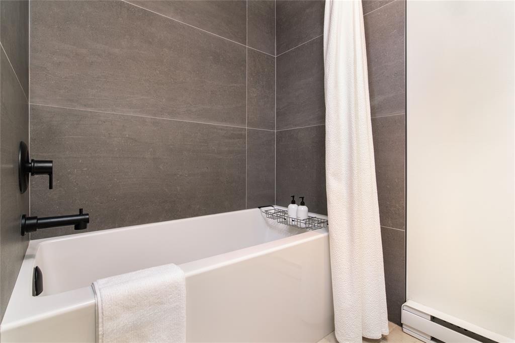 #14 – 4637 Blackcomb Way