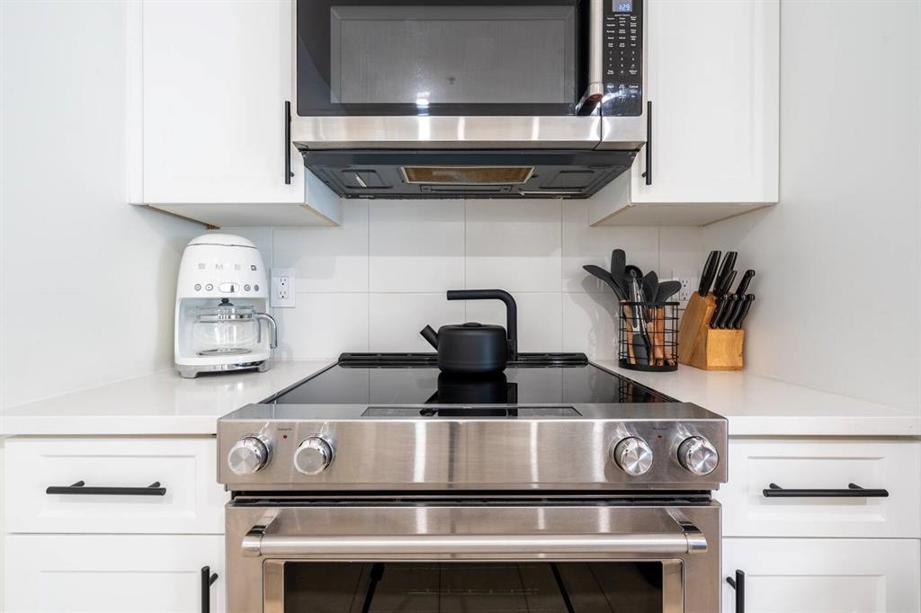 #14 – 4637 Blackcomb Way