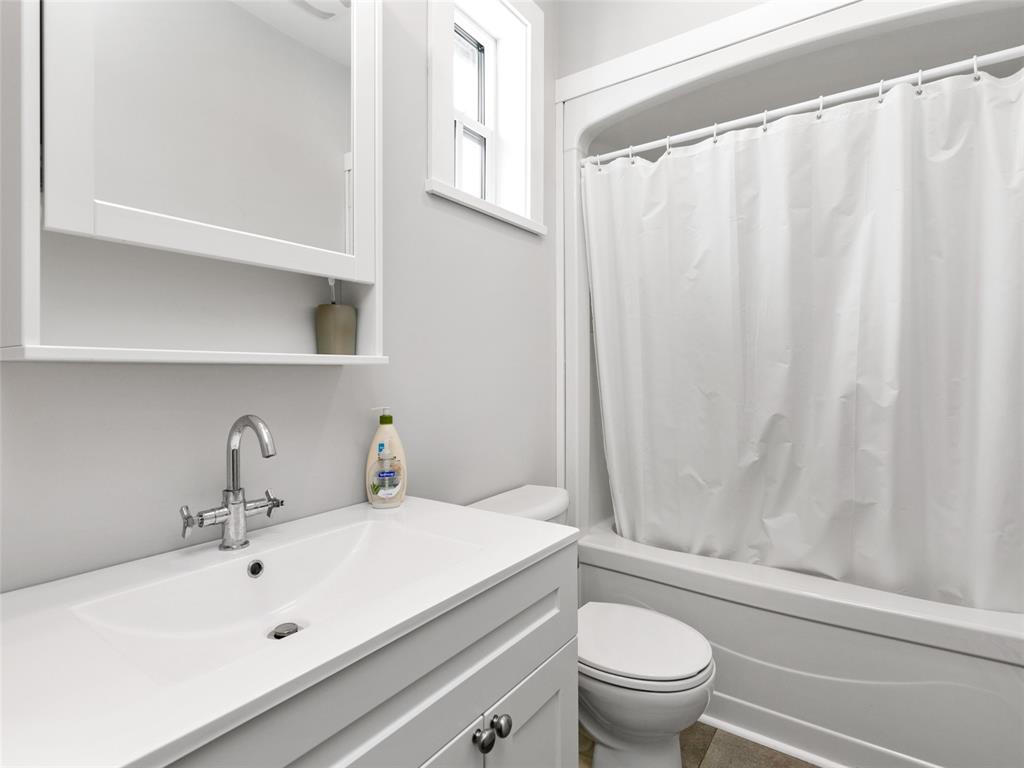 1926 Stonecutter Place