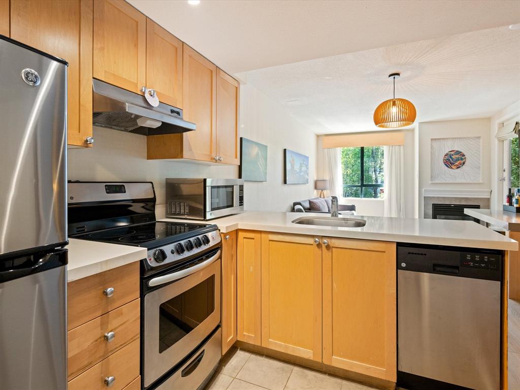 #1339/1341 – 4308 Main Street