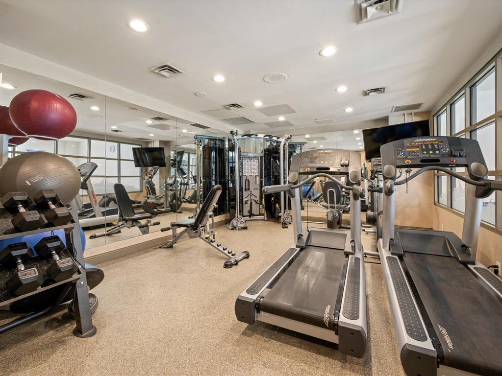 #1339/1341 – 4308 Main Street