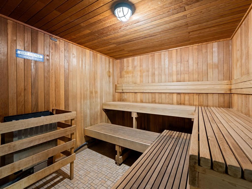 #1339/1341 – 4308 Main Street