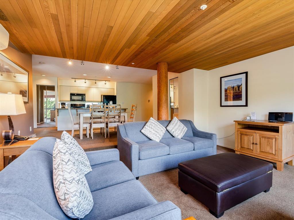 #213 – 3217 Blueberry Drive