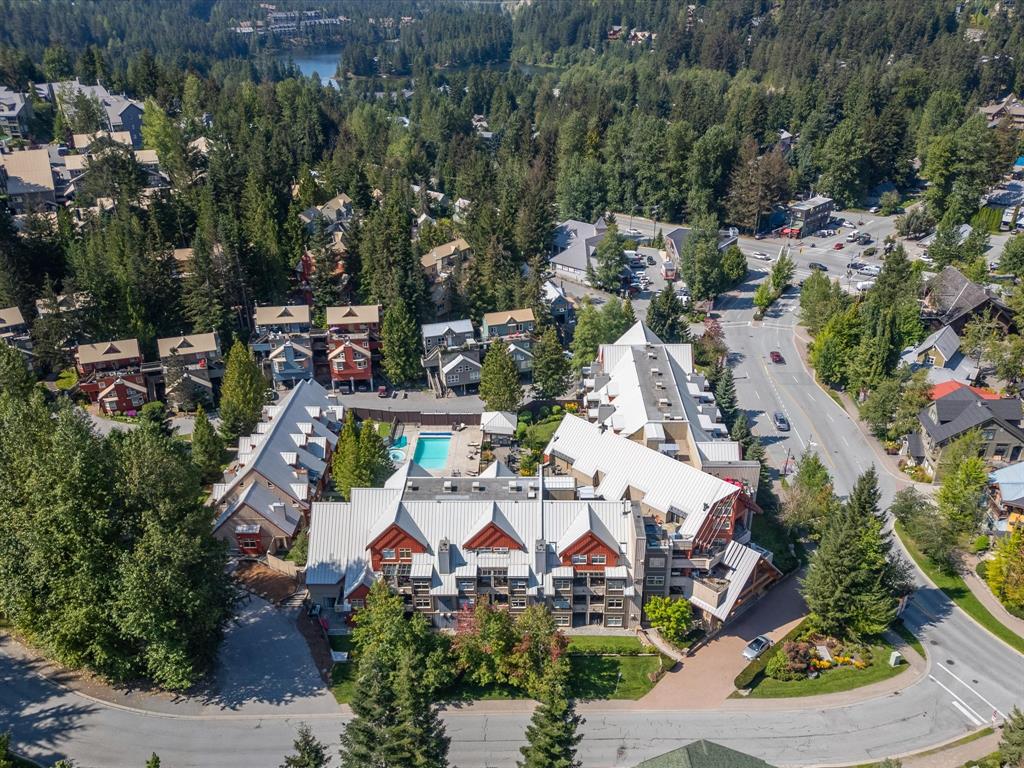 #109 – 2050 Lake Placid Road