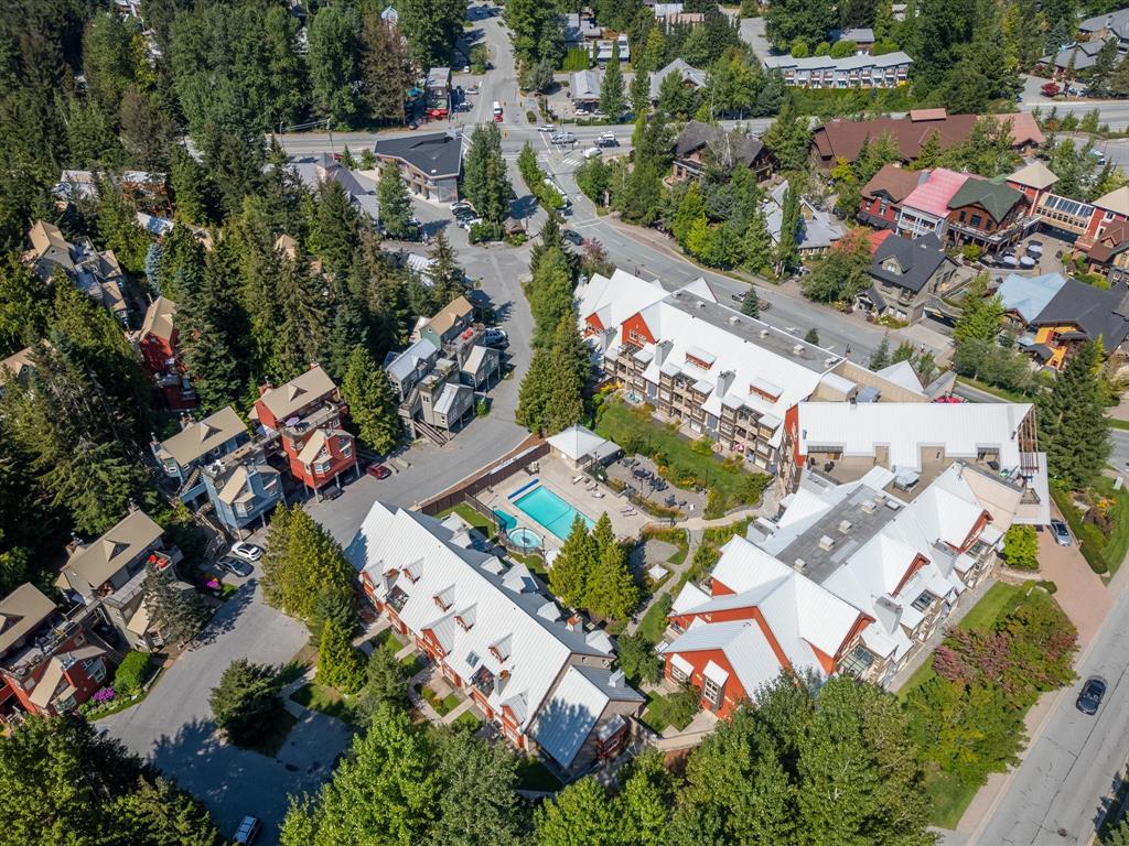 #109 – 2050 Lake Placid Road