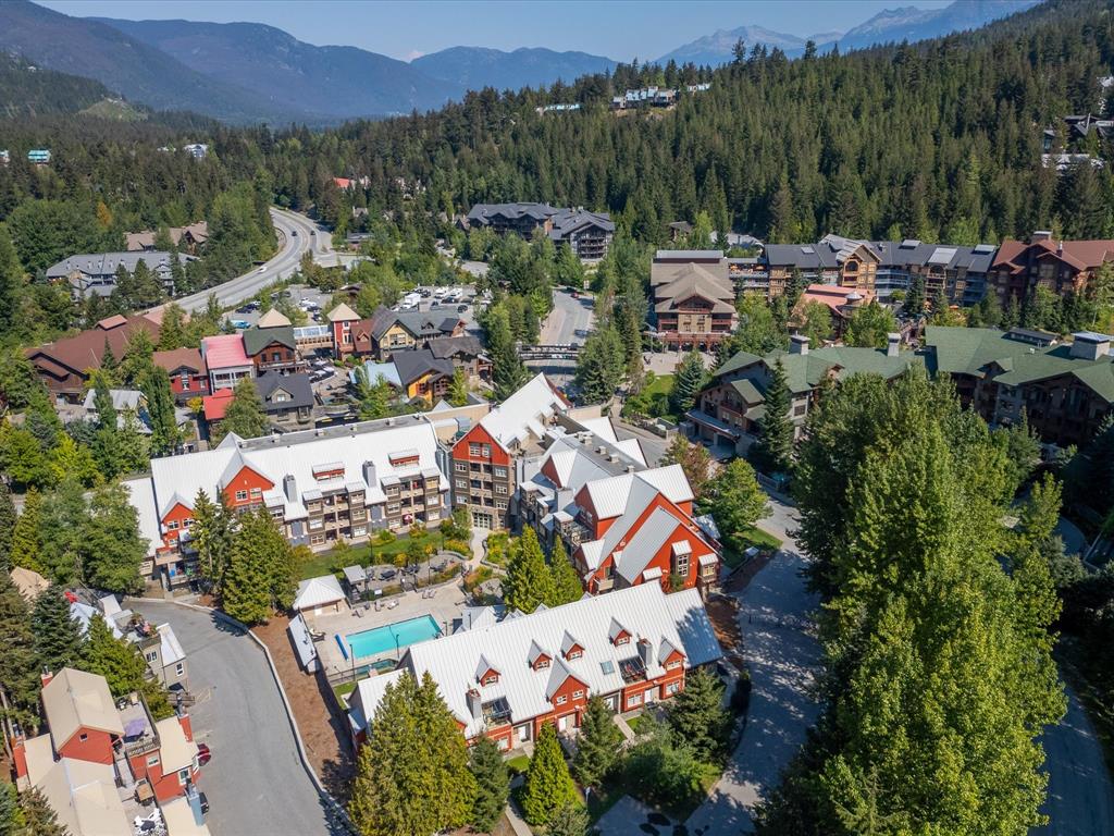 #109 – 2050 Lake Placid Road