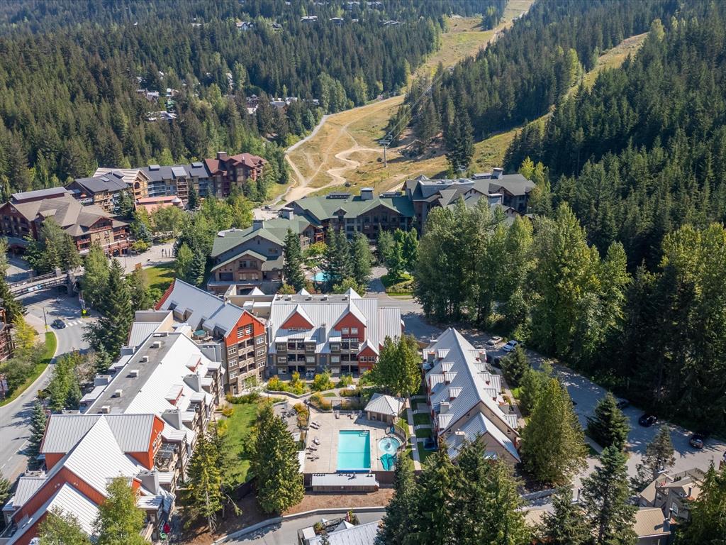 #109 – 2050 Lake Placid Road