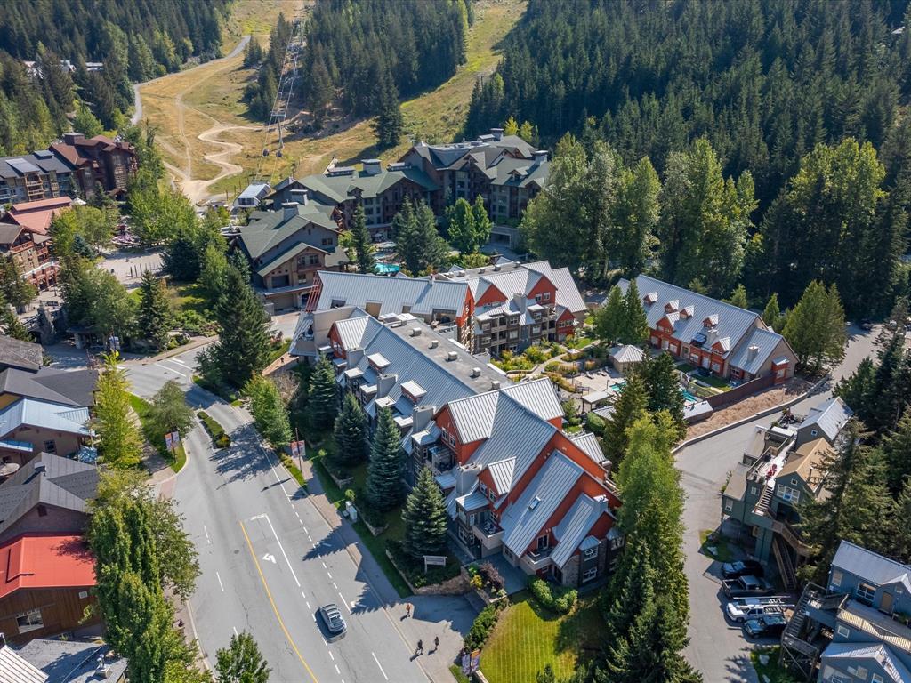 #109 – 2050 Lake Placid Road