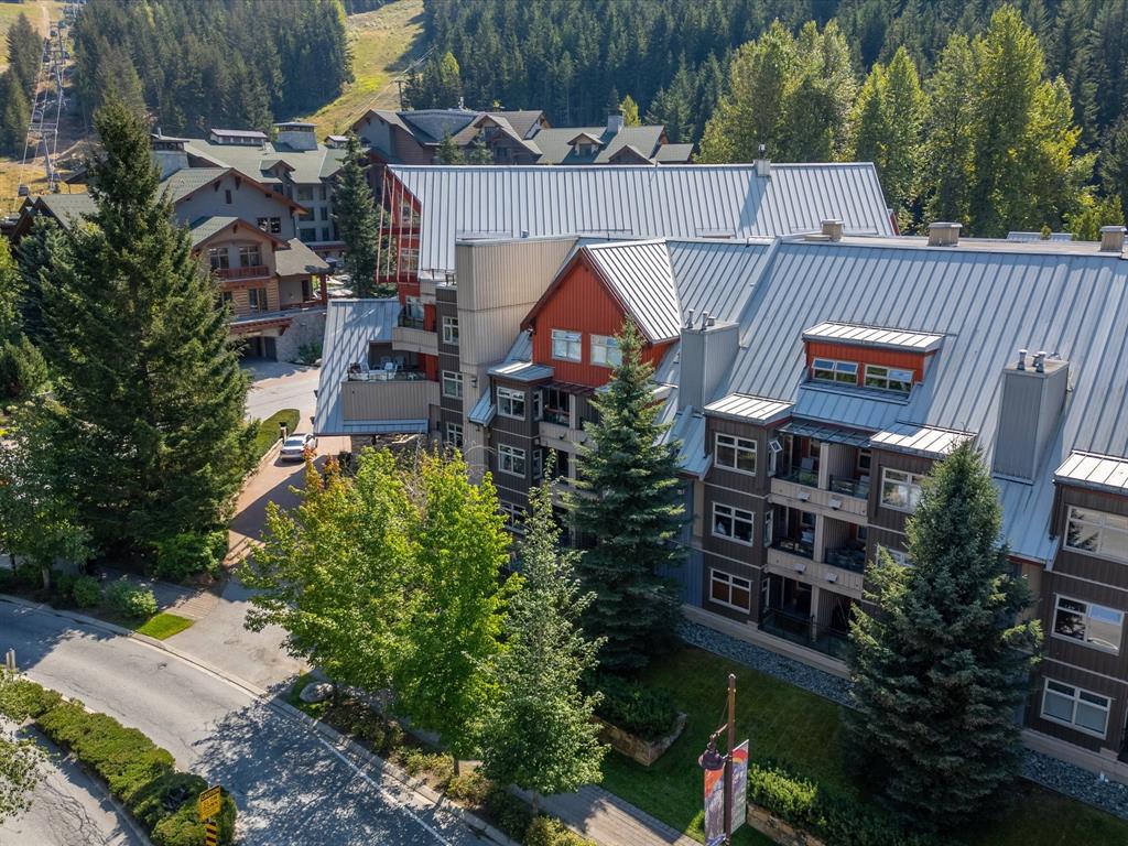 #109 – 2050 Lake Placid Road