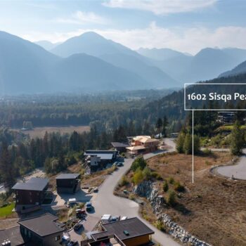1602 Sisqa Peak Drive
