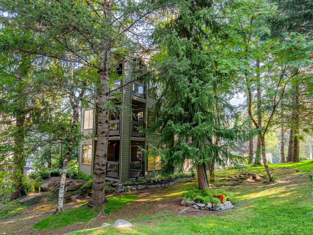 #6 – 2217 Marmot Place