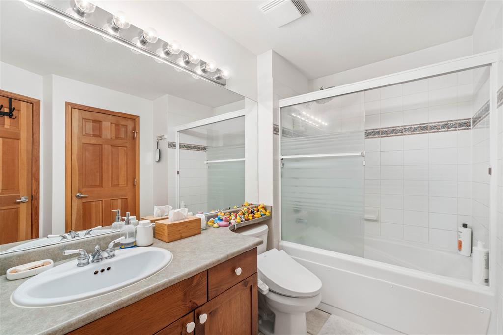 #3 – 4355 Northlands Boulevard