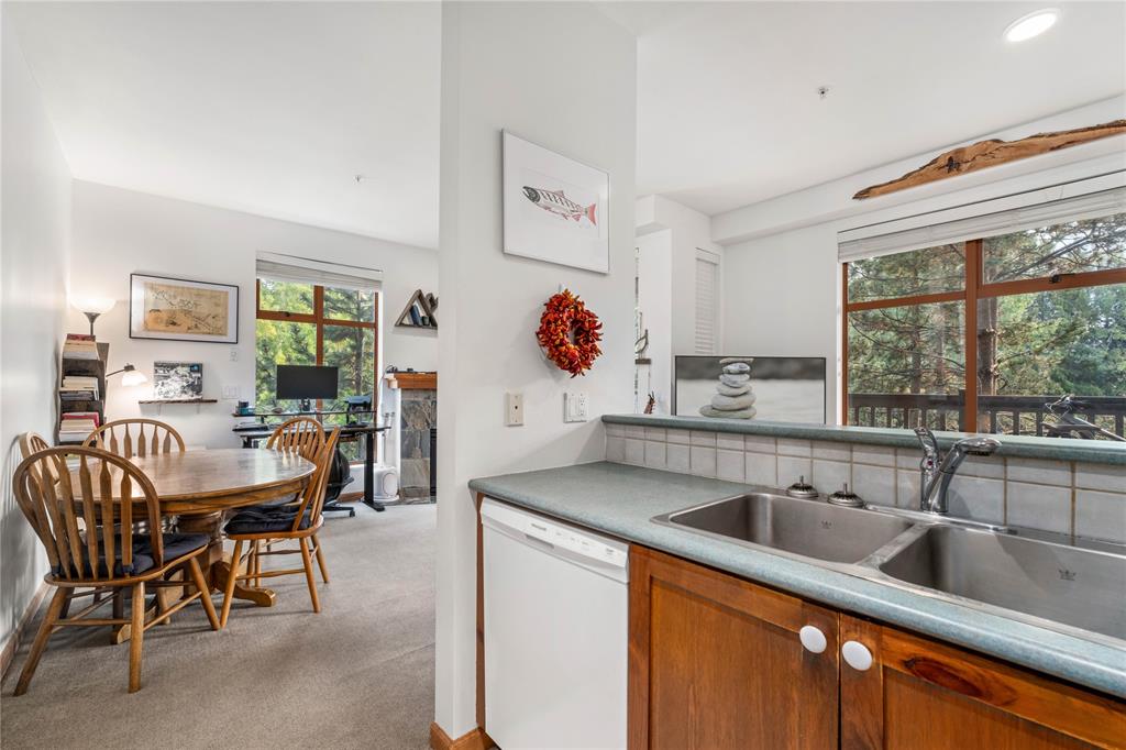 #3 – 4355 Northlands Boulevard