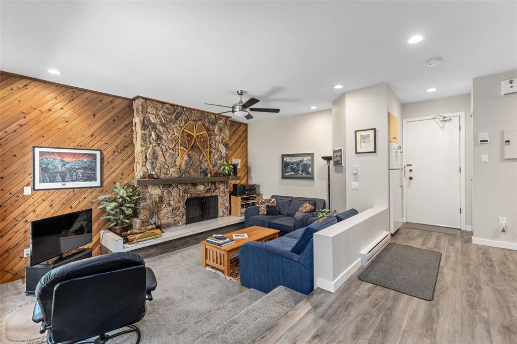 #F201 – 1400 Alta Lake Road