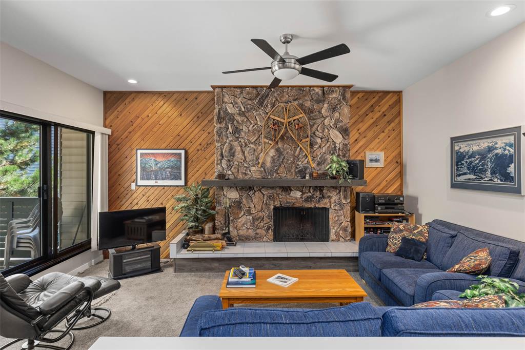 #F201 – 1400 Alta Lake Road