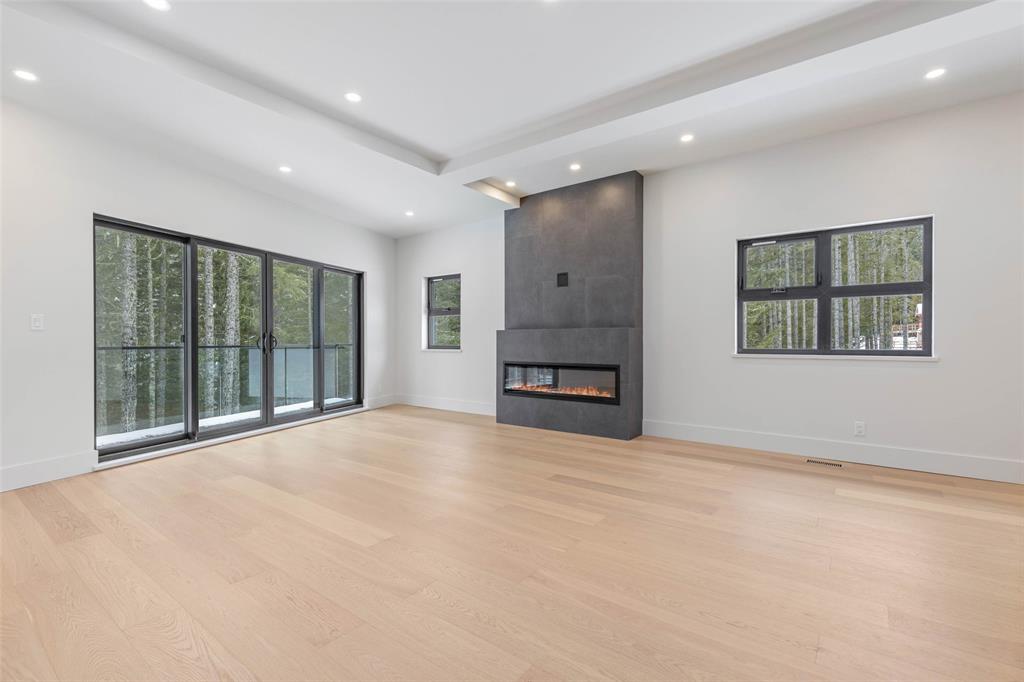 1730 River Run Place