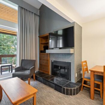 #306 – 4420 Sundial Place