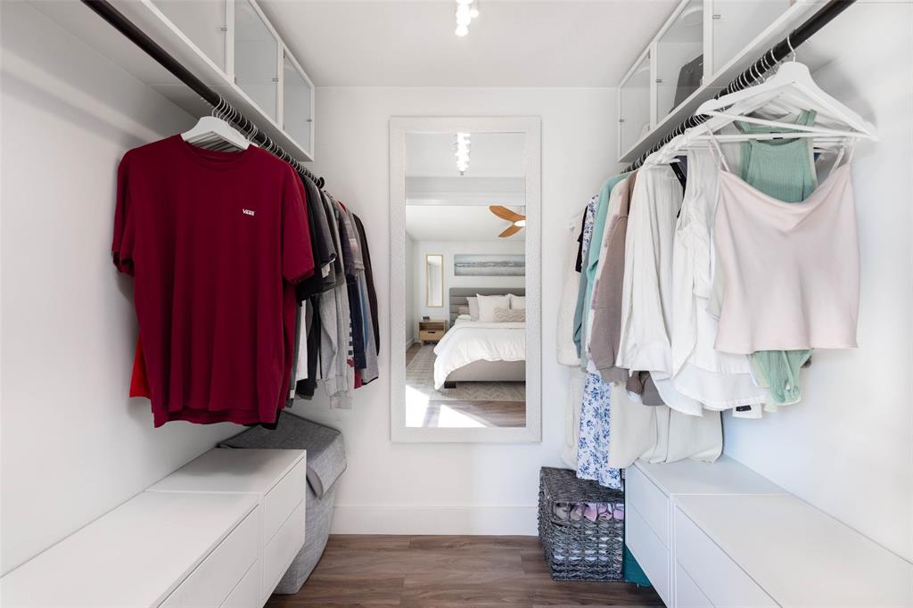 #33 – 7410 Flint Street