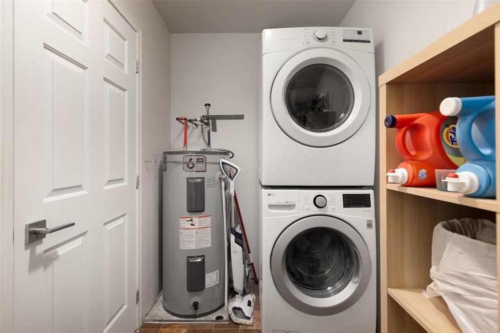 #33 – 7410 Flint Street