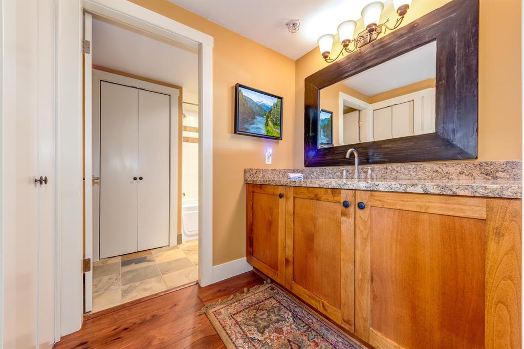 #22 – 4857 Painted Cliff Road