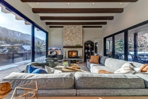 7313 Toni Sailer Lane interior and exterior views for David Nagel Real Estate.