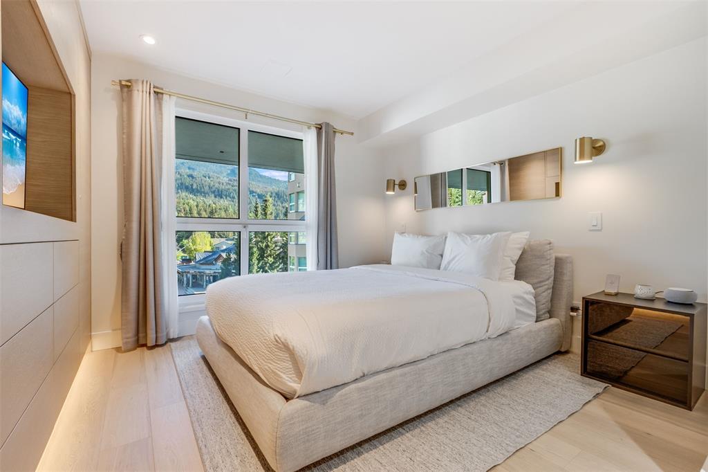 #417 – 4557 Blackcomb Way