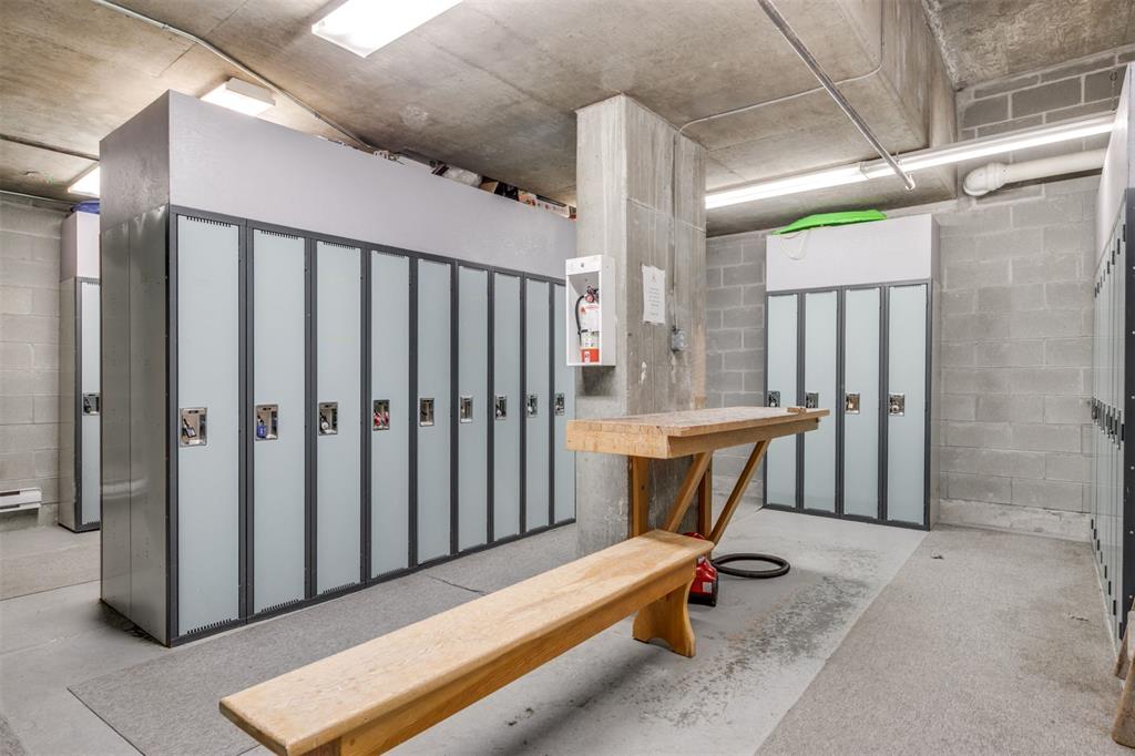 #417 – 4557 Blackcomb Way